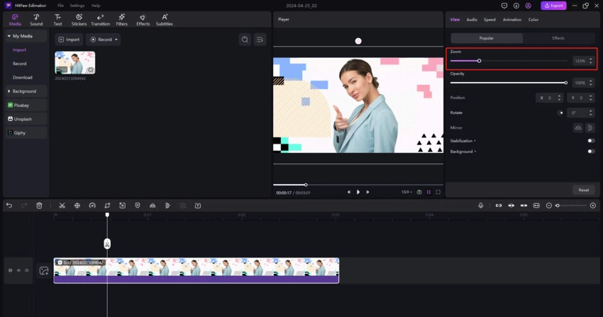 zoom the video