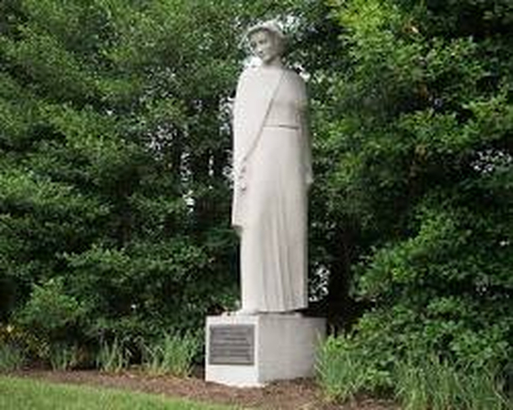 army nurse corps memorial photo
