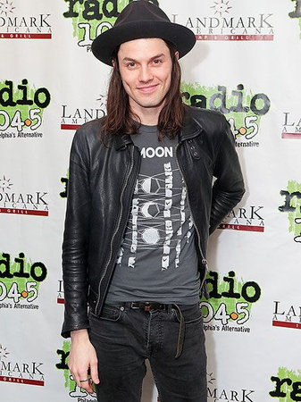 Top 5 James Bay Songs You Can't Miss in 2025