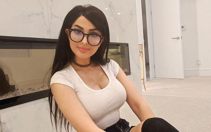 SSSniperWolf Deepfake What is it and How to Make it 