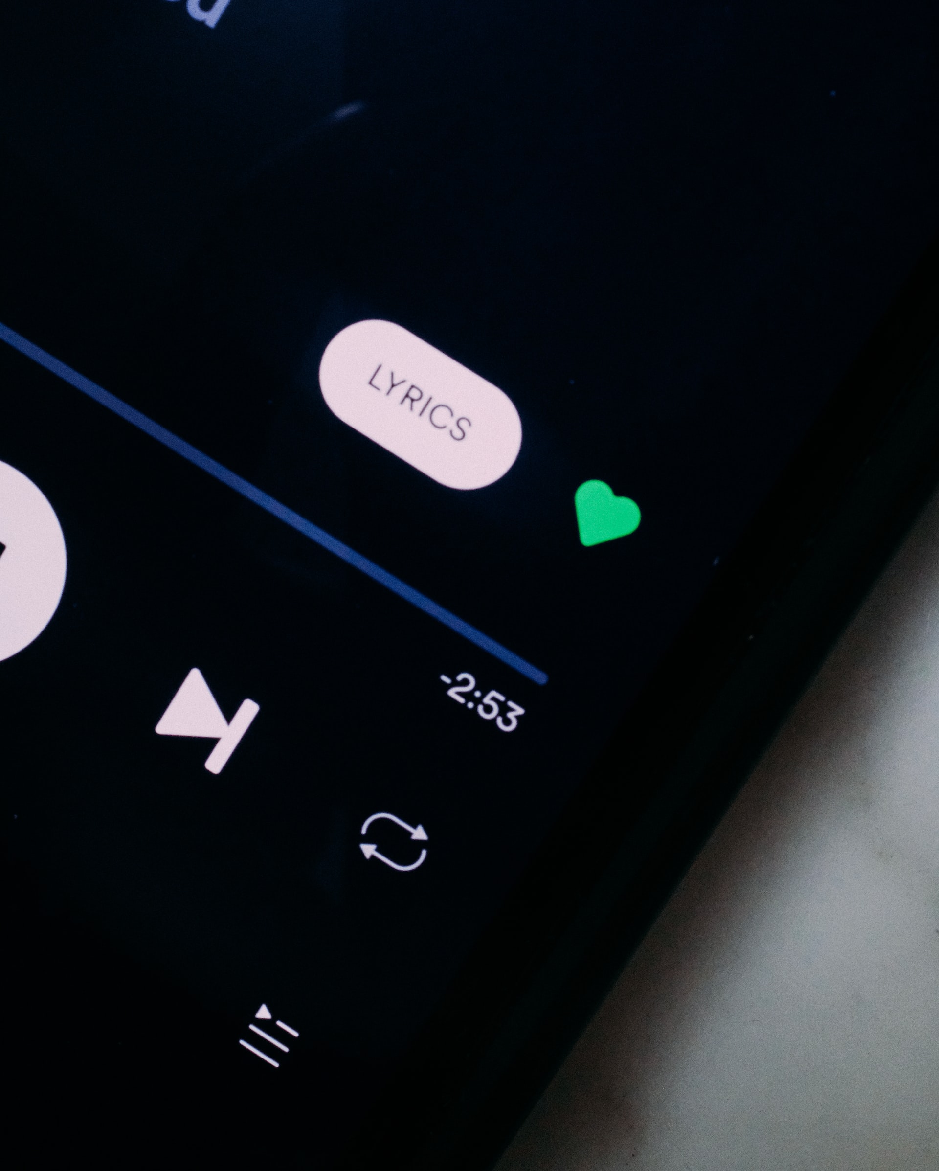 How to Listen to Spotify Offline with or Without Premium