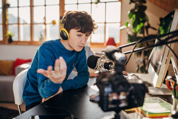 How to Listen to MSNBC Live Audio for Free
