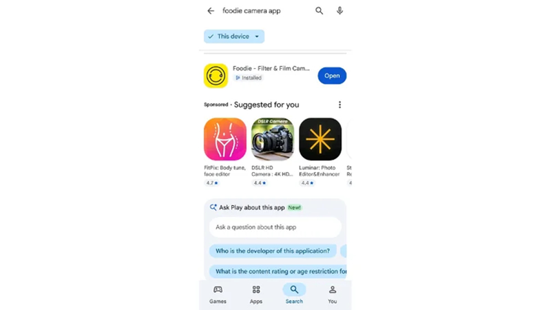 installing the foodie camera app on a smartphone