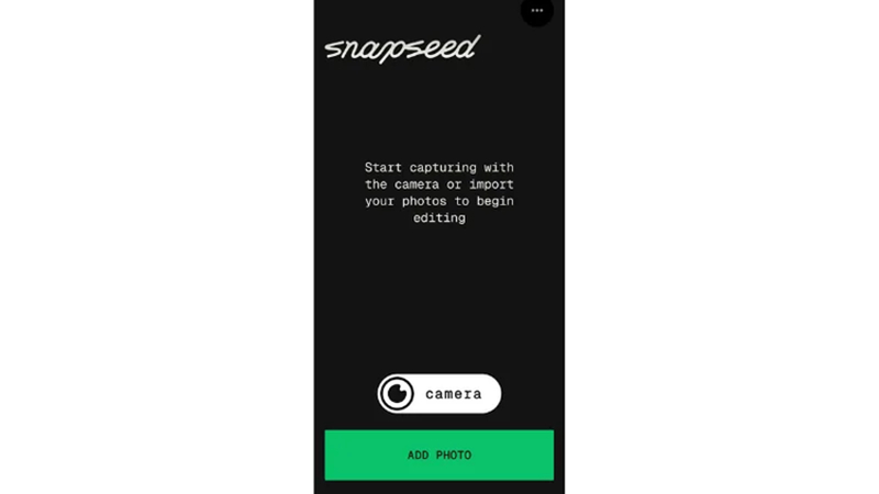 import a photo and zoom in on the glare in snapseed