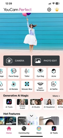 YouCam Perfectアプリでヒーローになる