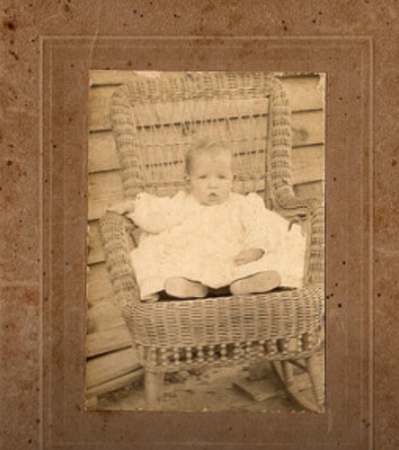Cabinet card photo
