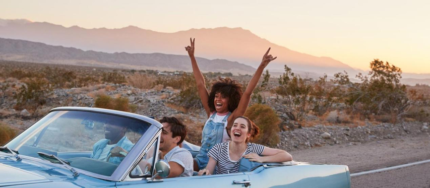 family enjoying route 66 trip