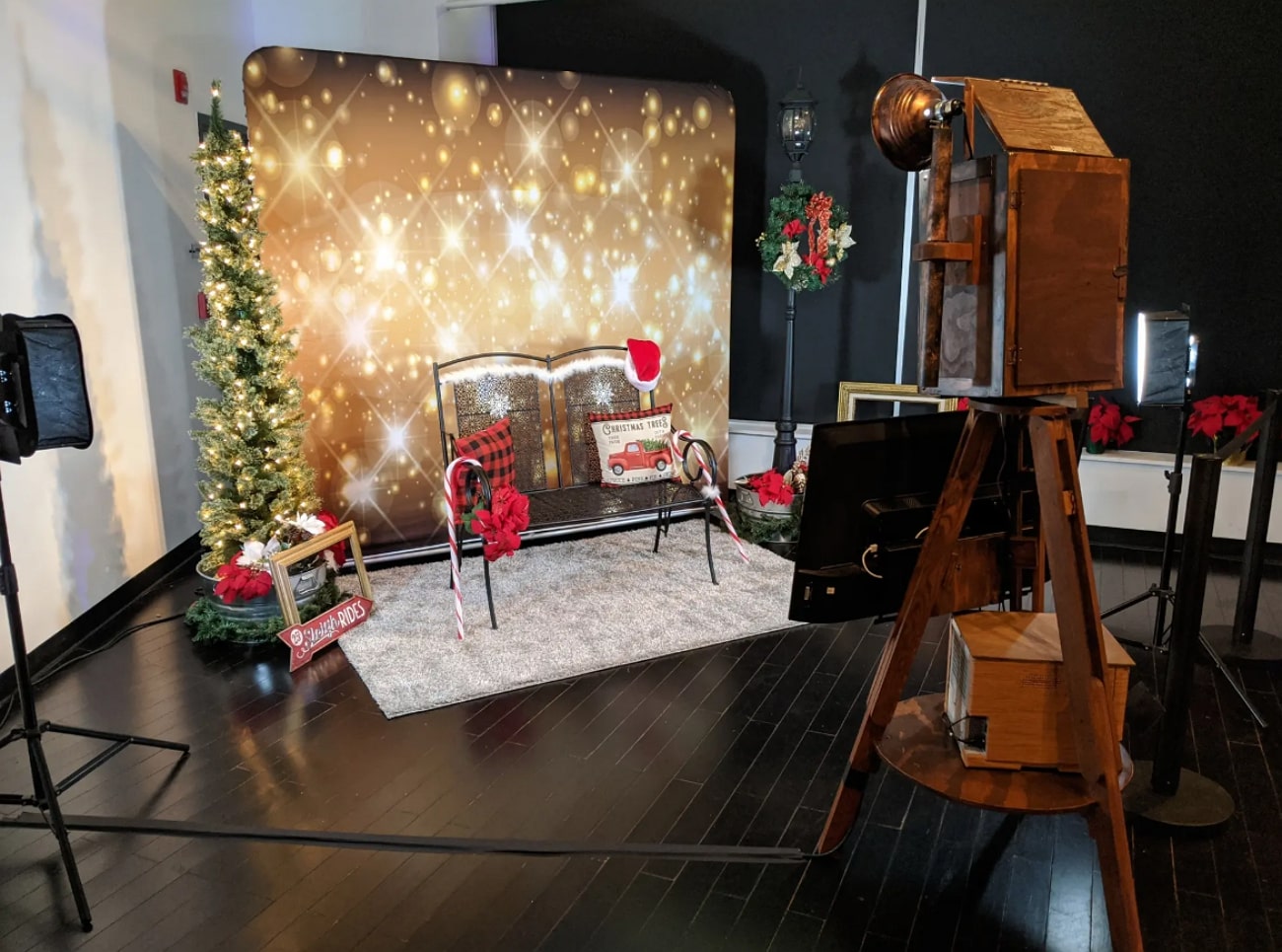common christmas booth design