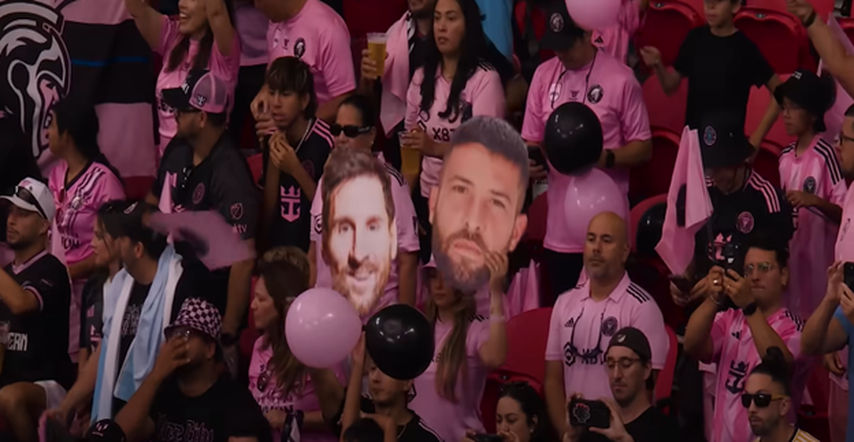 Crowd chanting Messi in PSG VS Inter Miami