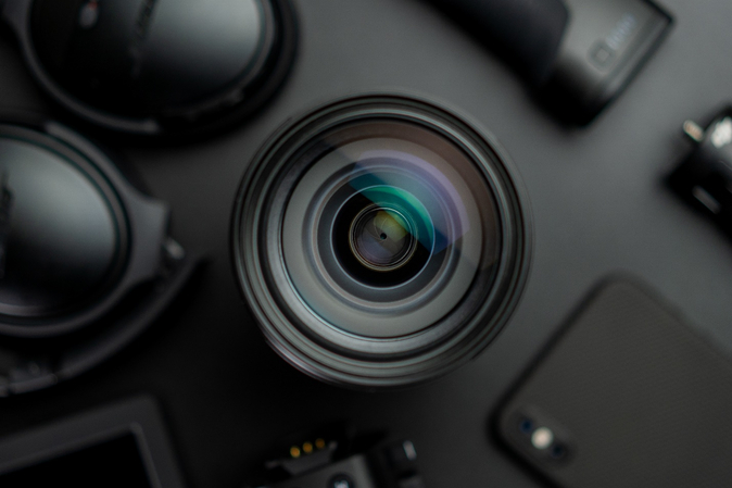 photo of macro lenses with mobile phones and other camera