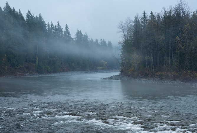 rain mist landscape photography in stormy weather