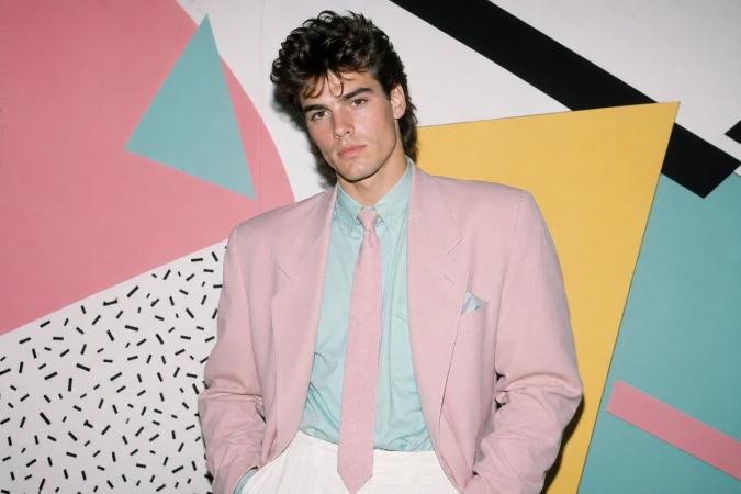 editorial de blazer de oficina neutro