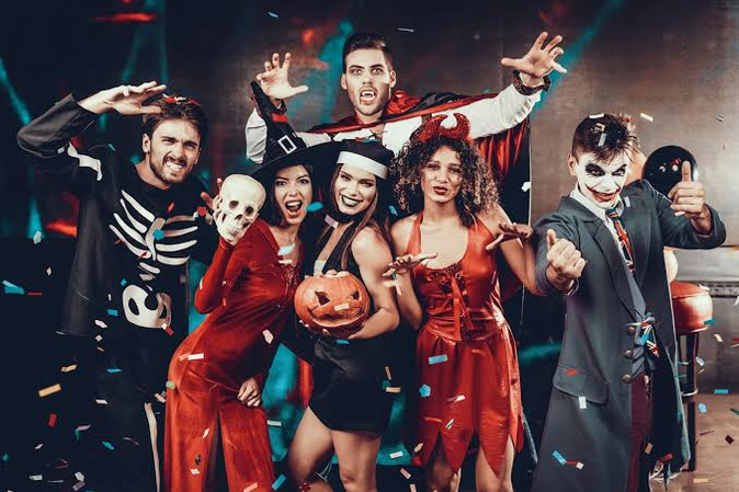 creative costume competition