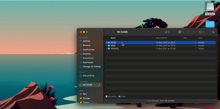 맥OS가 탑재된 노트북에서 SD 카드 사진을 보는 방법