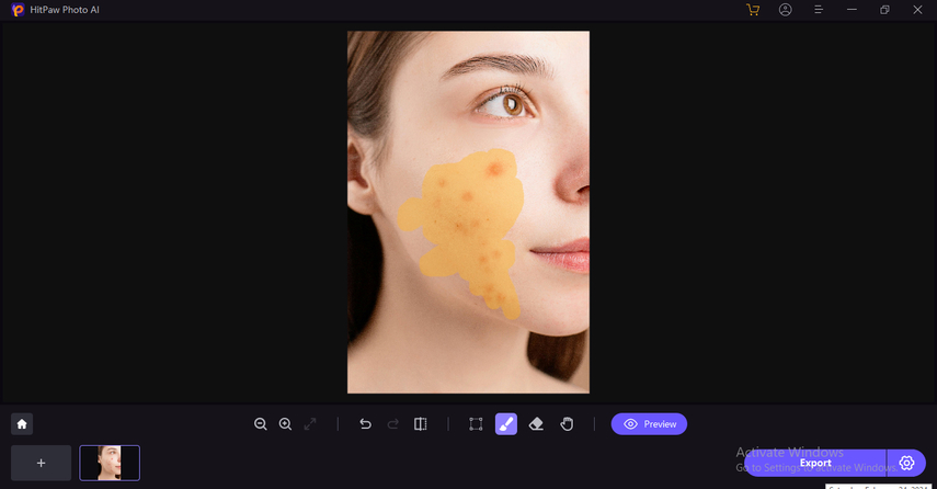 写真から傷を取り除きます