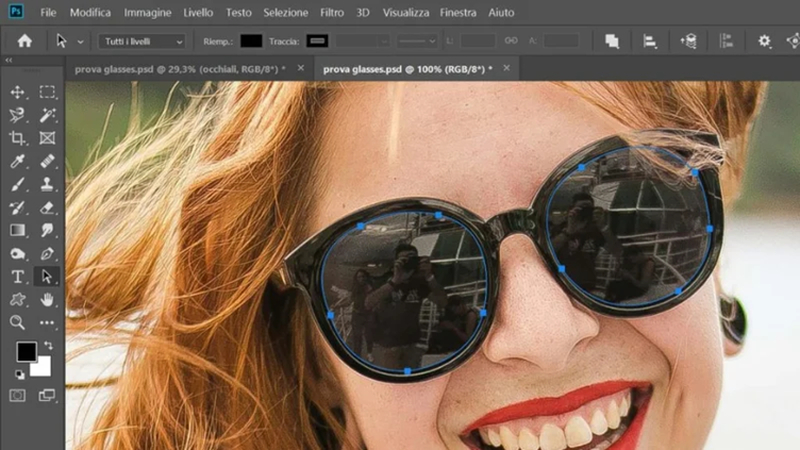tracing both glasses lenses with the photoshop pen tool