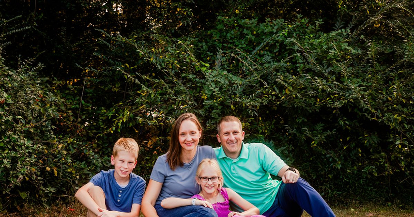 creative large family photo ideas
