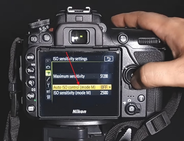 auto iso sensitivity control
