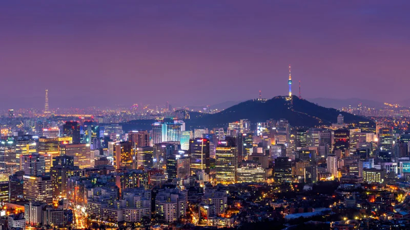 city skyline in seoul south korea during march