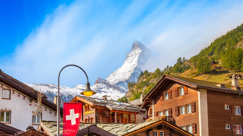 matterhorn mountain view in zermatt switzerland