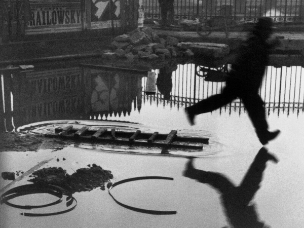 henri cartier bresson historic photograph