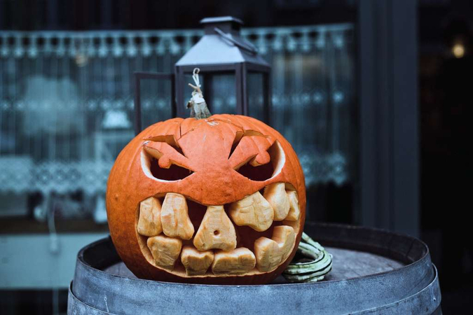 google halloween game
