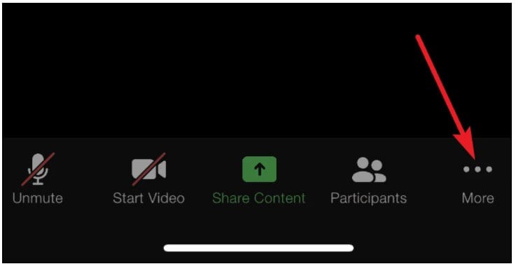 아이폰에서 줌 클라우드 녹화 접속하기 위해 더 보기 클릭하기