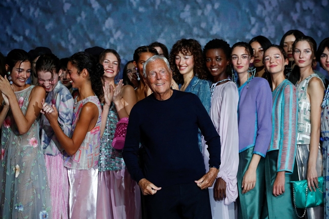 milan fashion week giorgio armani show