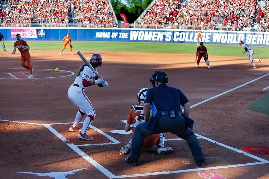 womens college world series