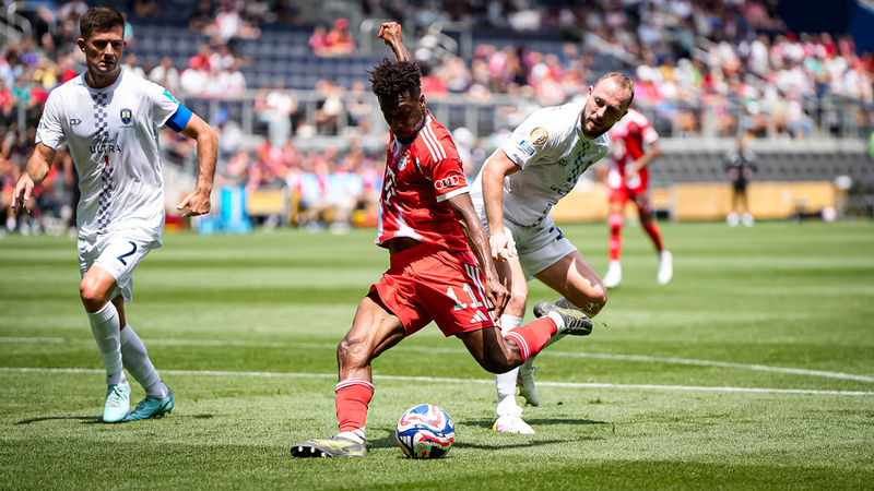 Screenshot of Leroy Sané scoring against Auckland City FC from the edge of the box