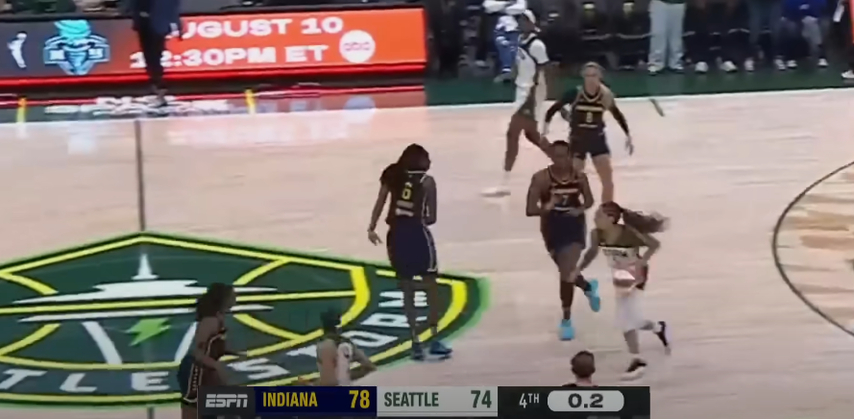 Fever vs Storm final result in the fourth quarter