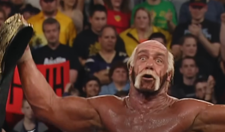 Hulk Hogan winning gold after returning to WWE