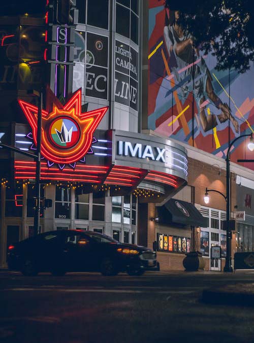 超強影片修復技術，在家也能享受IMAX觀影體驗