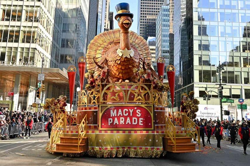 Thanksgiving Day Parade Highlights
