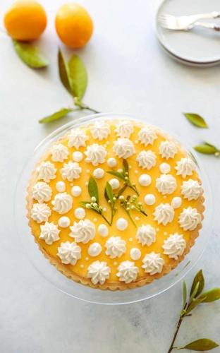 lemon tart with easter decorations