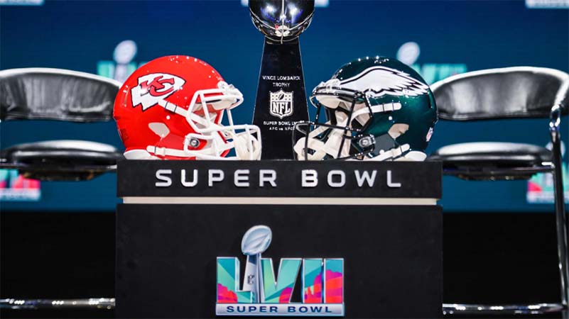 Super Bowl 2023 Livestream: How to Watch Super Bowl LVII, Rihanna Haftime  Online for Free