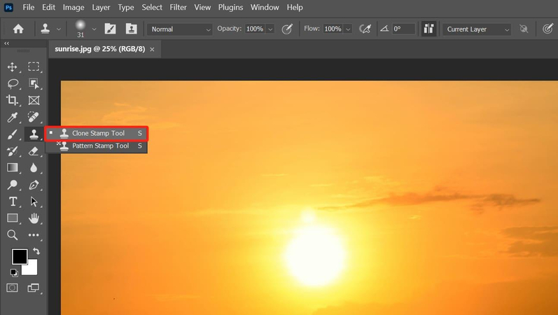 포토샵에서 클론 스탬프 도구 선택 단계 2